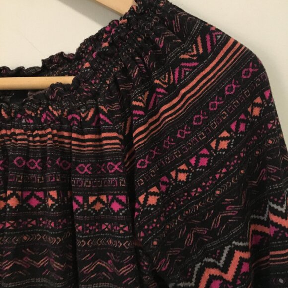 Jessica Simpson Tribal Print Ruched Smocked Collar Viscose Top - Picture 4 of 16